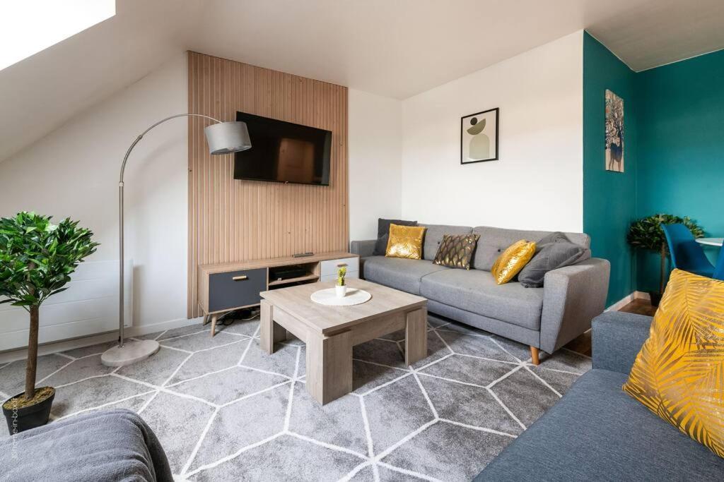 Apartmán La Belle Echappee Parisienne - Gare - Hyper Centre Les Mureaux Exteriér fotografie